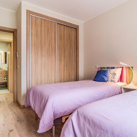 Sunny Brand New 2-Bedroom Apt - 500M From Praia Da Rocha With Ac And Pool! 波尔蒂芒 外观 照片