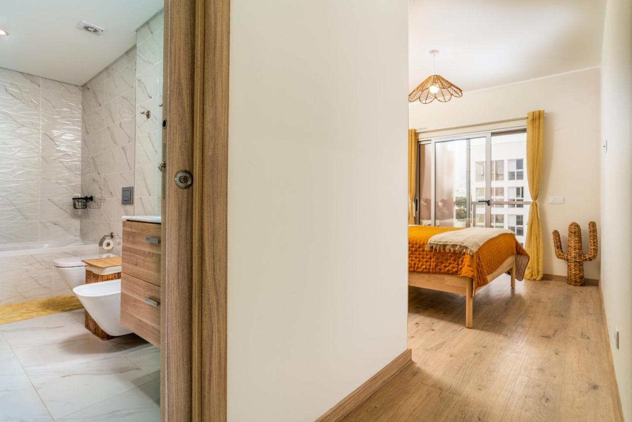 Sunny Brand New 2-Bedroom Apt - 500M From Praia Da Rocha With Ac And Pool! 波尔蒂芒 外观 照片